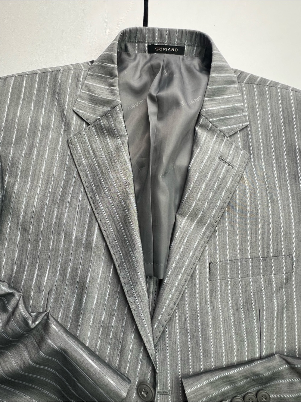 Soriano Italy Mode Men's Gray Pinstripe Blazer